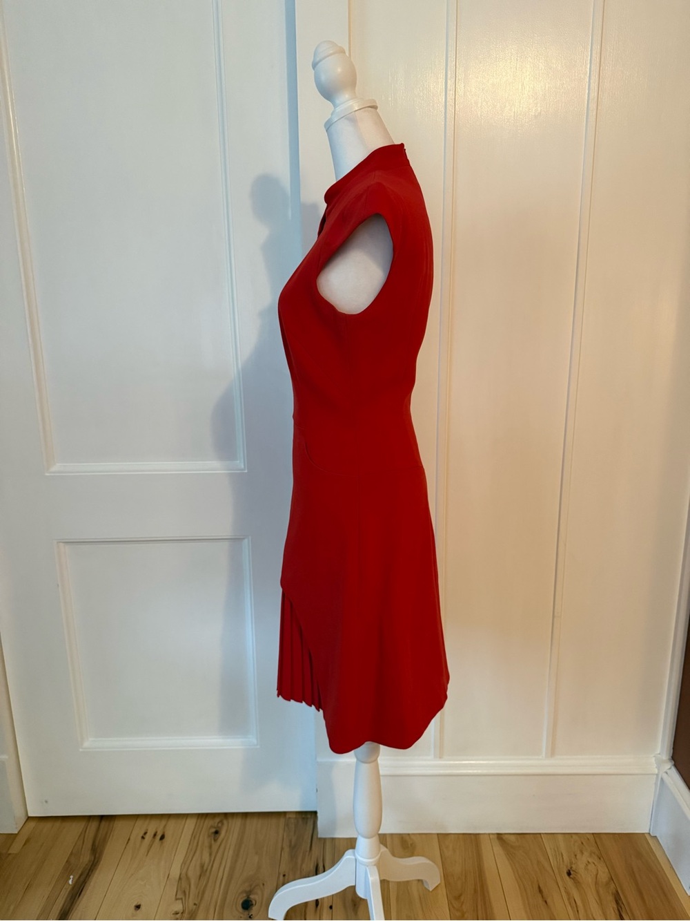 Karen Millen Red Cap-Sleeve Fit-and-Flare Mini Dress - Picture 3 of 4